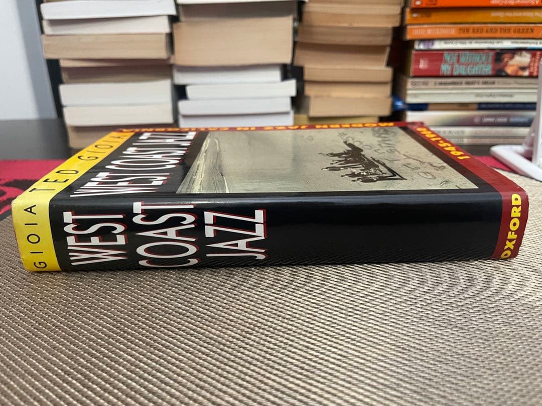 洋書 West Coast Jazz by Ted Gioia (1945-1960)