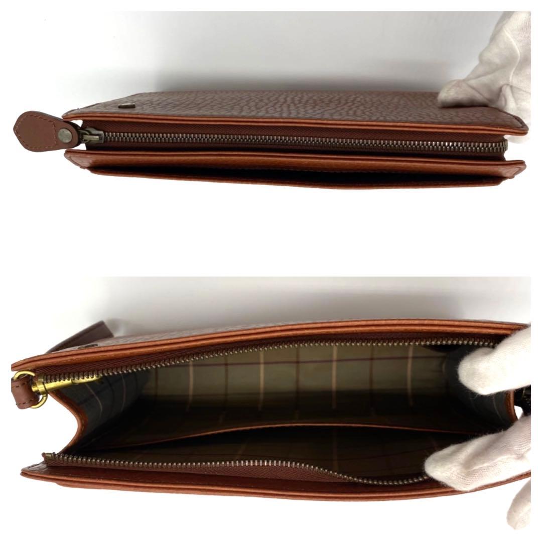 未使用級　Burberryセカンドバッグ　ブラウン　レザー　ノバチェック　箱付き