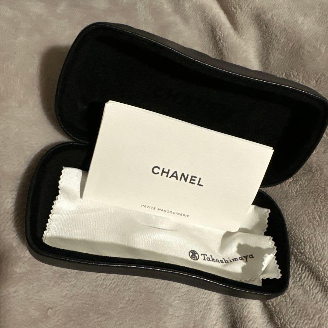 週末SALE‼️CHANEL ブラック メガネケース キルティング