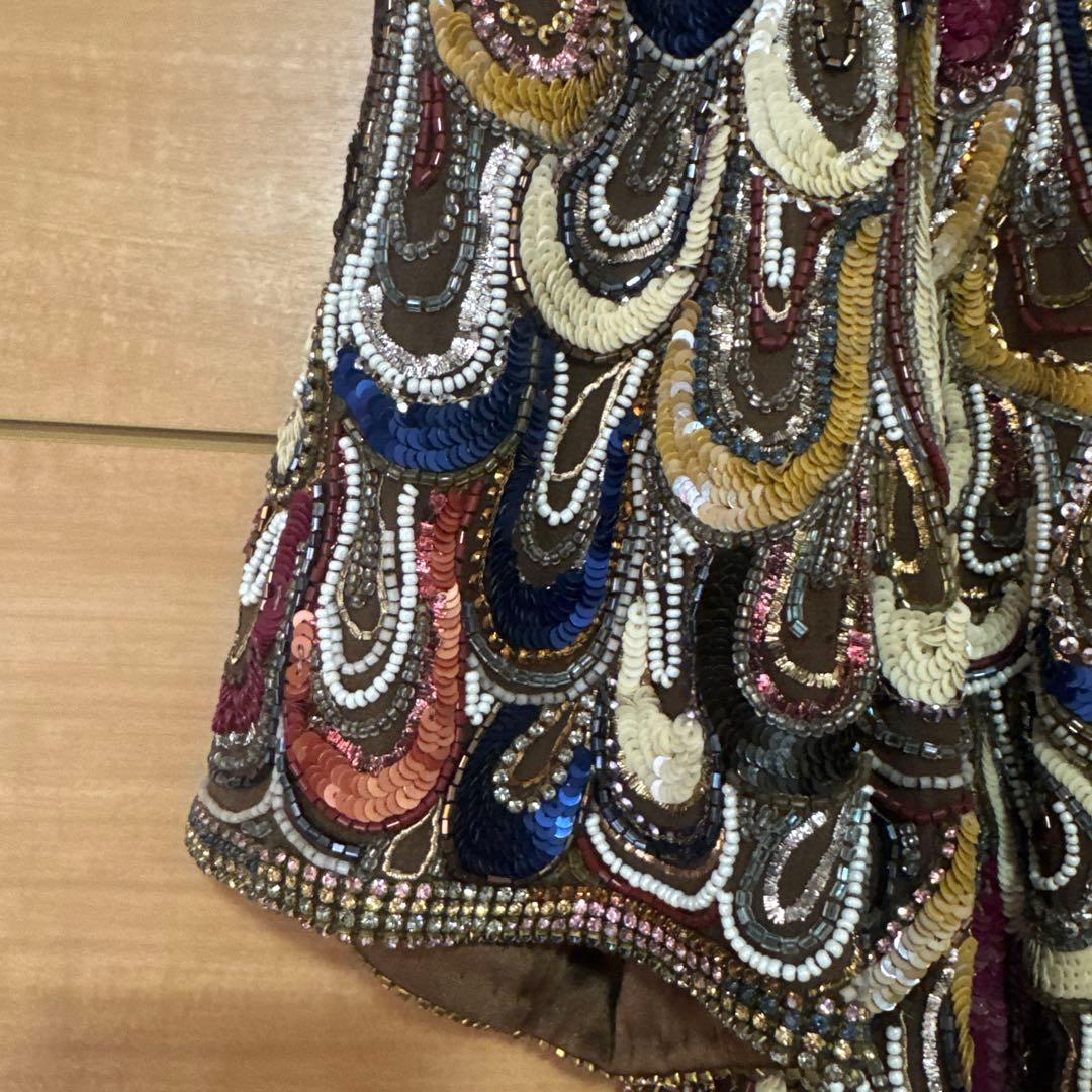 エスカーダ　ノーカラー　ビーズ刺繍 ノーカラージャケット ボレロ 36