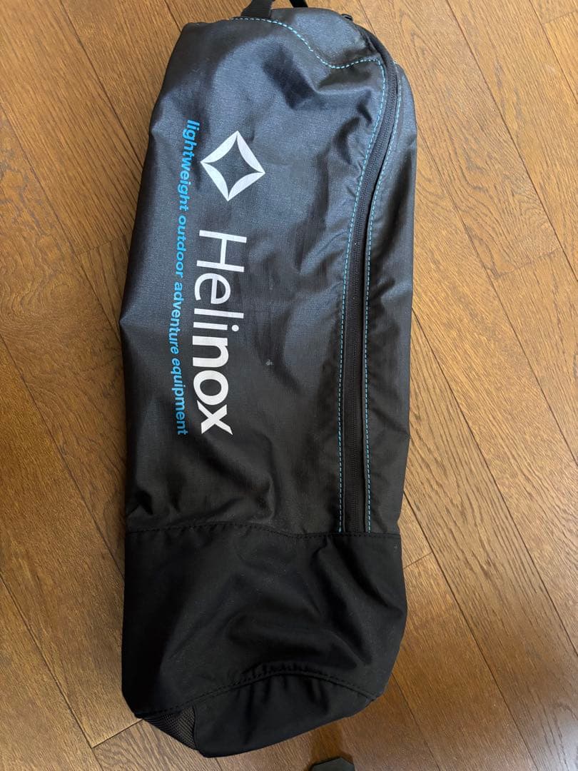 Helinox アウトドアチェア 黒と水色