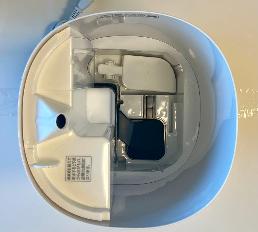 ☆アイリスオーヤマ／上給水ハイブリット式 加湿器 AHM-HU55A-W