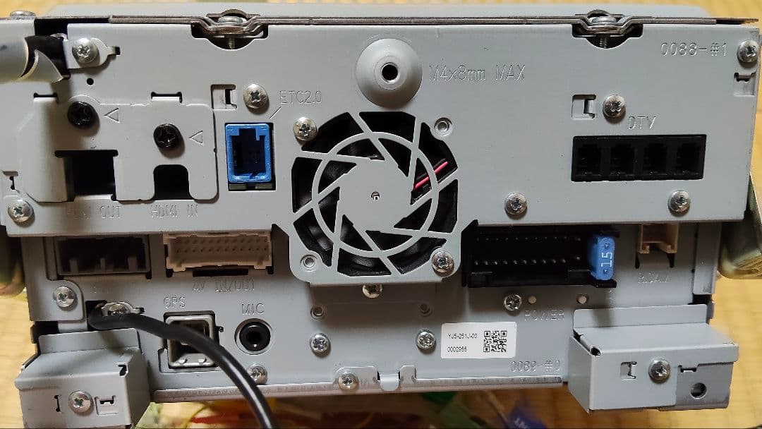 KENWOOD カーナビ MDV-M907HDL（９インチ）