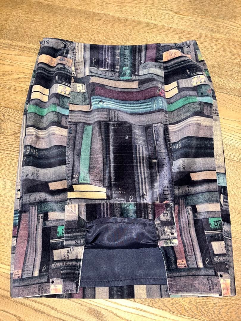 ポールスミスブラック　スカートスーツ 38〜40 M