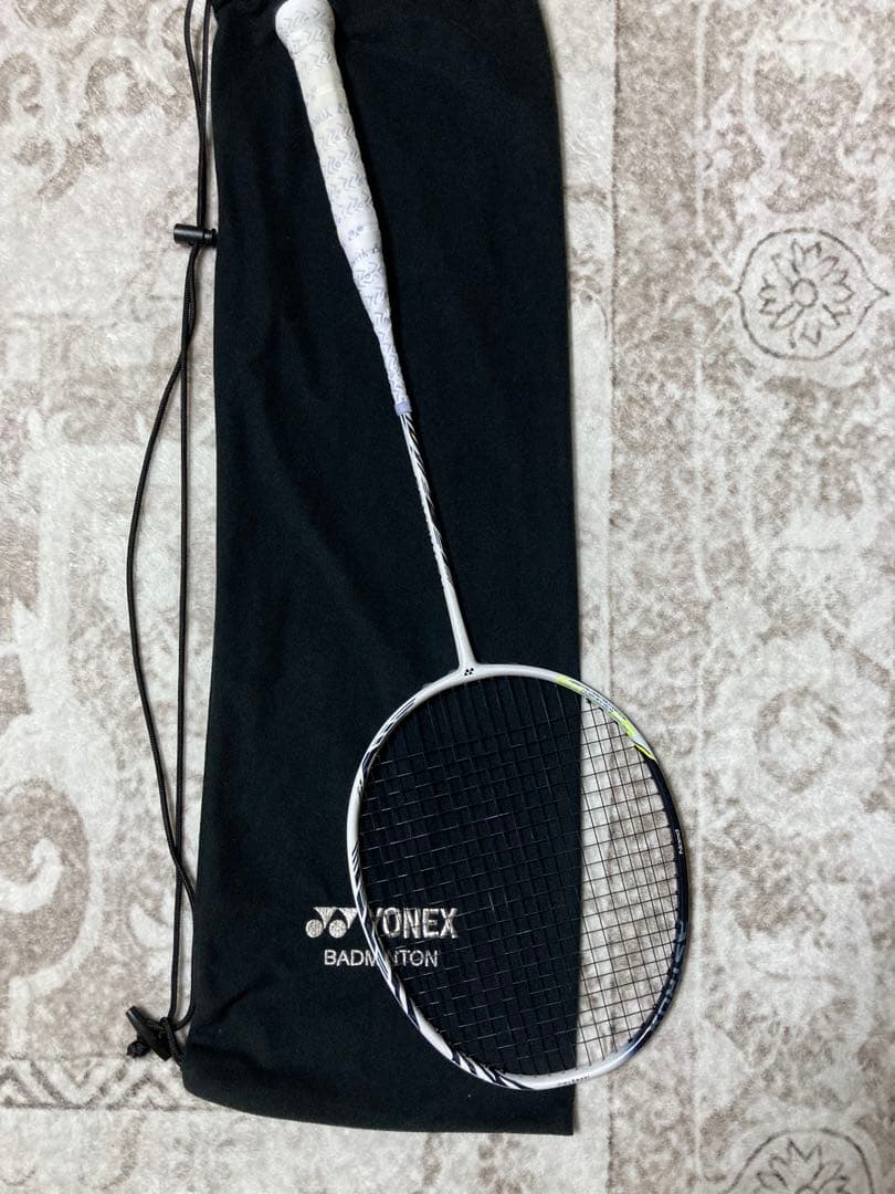 お値下げしました！ YONEX ASTROX 99 PRO バドミントンラケット