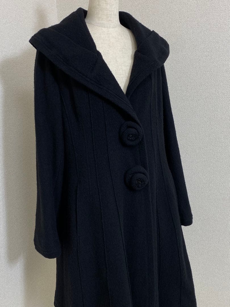 SUPER BEAUTY コサージュ付き フレアコート 44サイズ