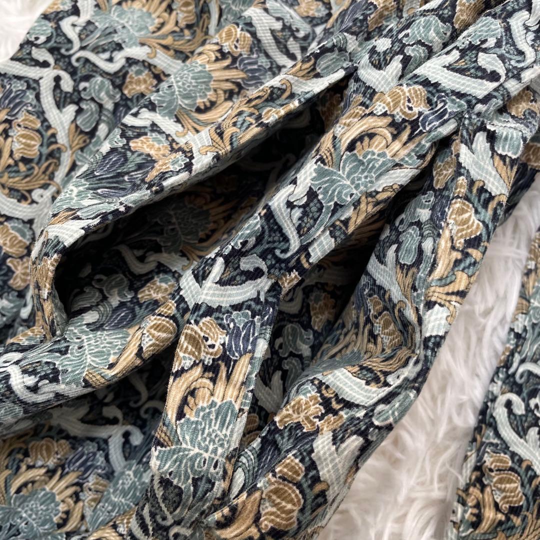 amherst リバティ　コーデュロイワンピース　フローリッシュ　長袖