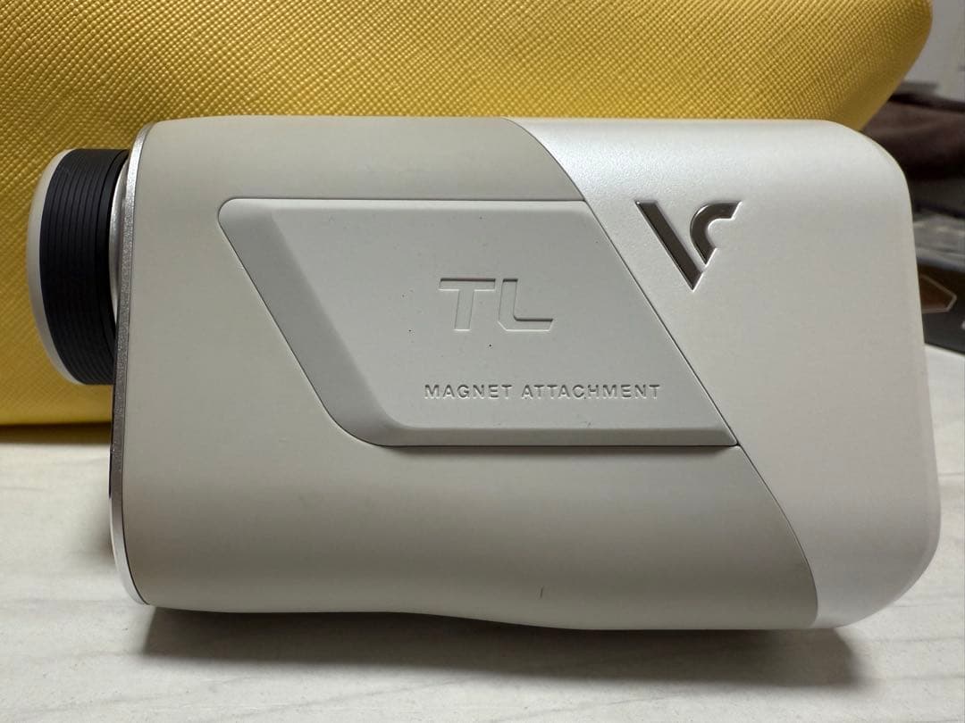 ゴルフ　距離計　voice caddie ボイスキャディー　TL1