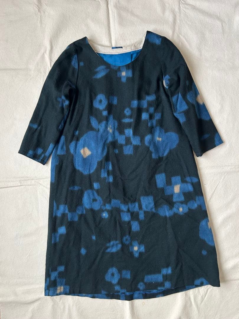 パラスパレス　ウール　花柄　ワンピース