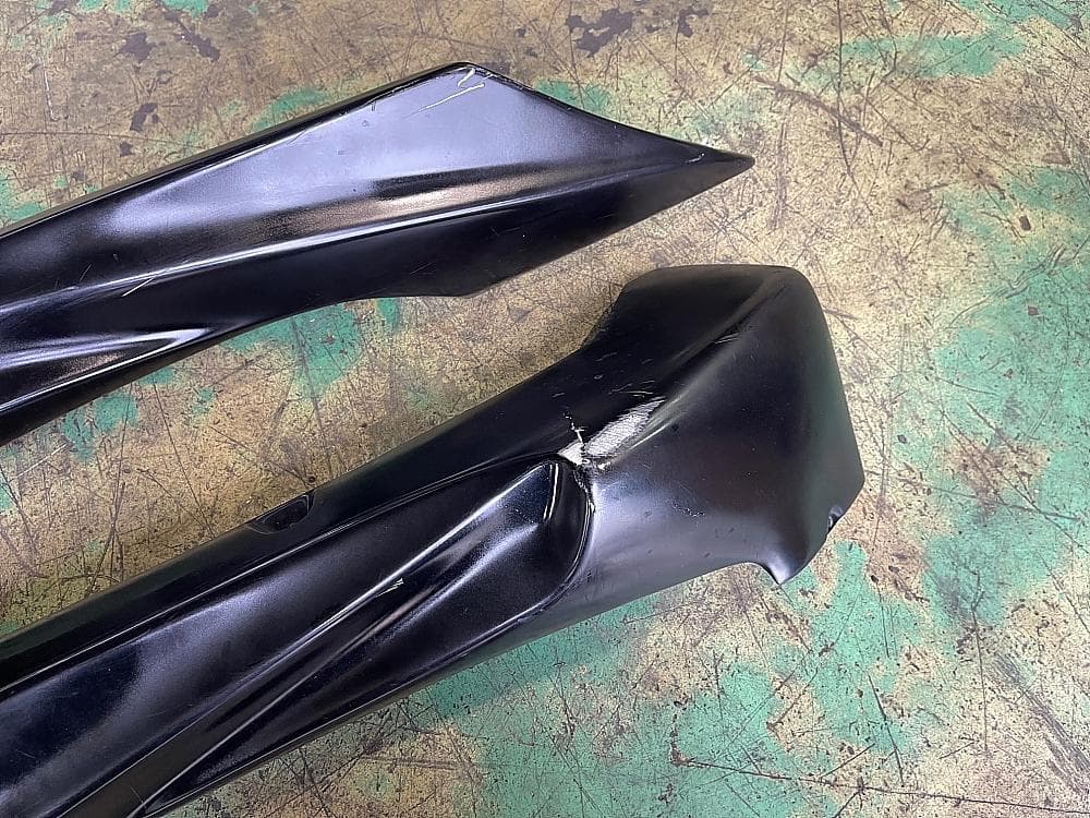 希少 FREEDOM 製 アンダーカウル 4D9 マジェスティ SG20J