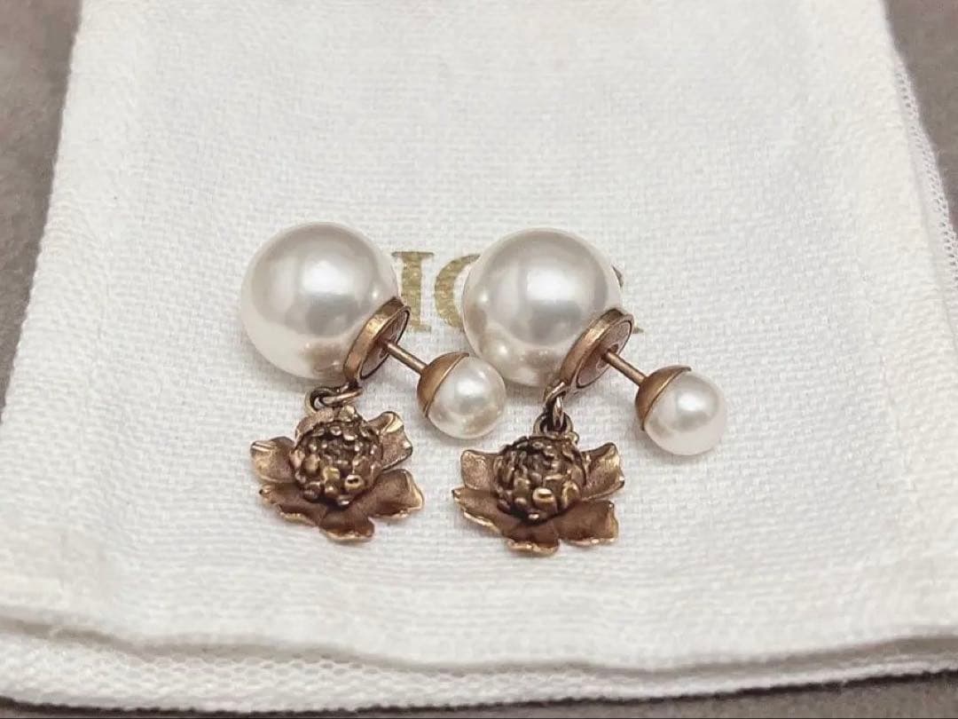 【完売レア】Dior Tribales ピアス 花 ピンクゴールド フラワー