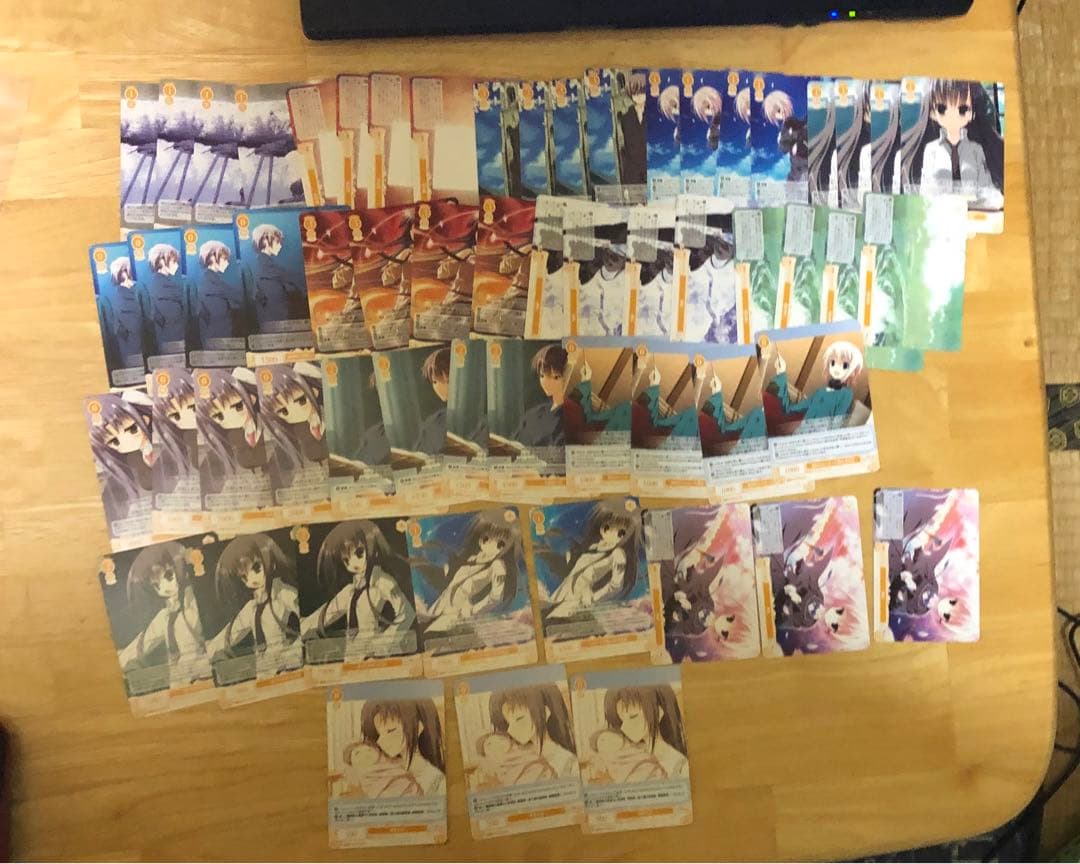 ゆ*り様 ヴァイスシュヴァルツロゼ　枕　セミRR以下4コン