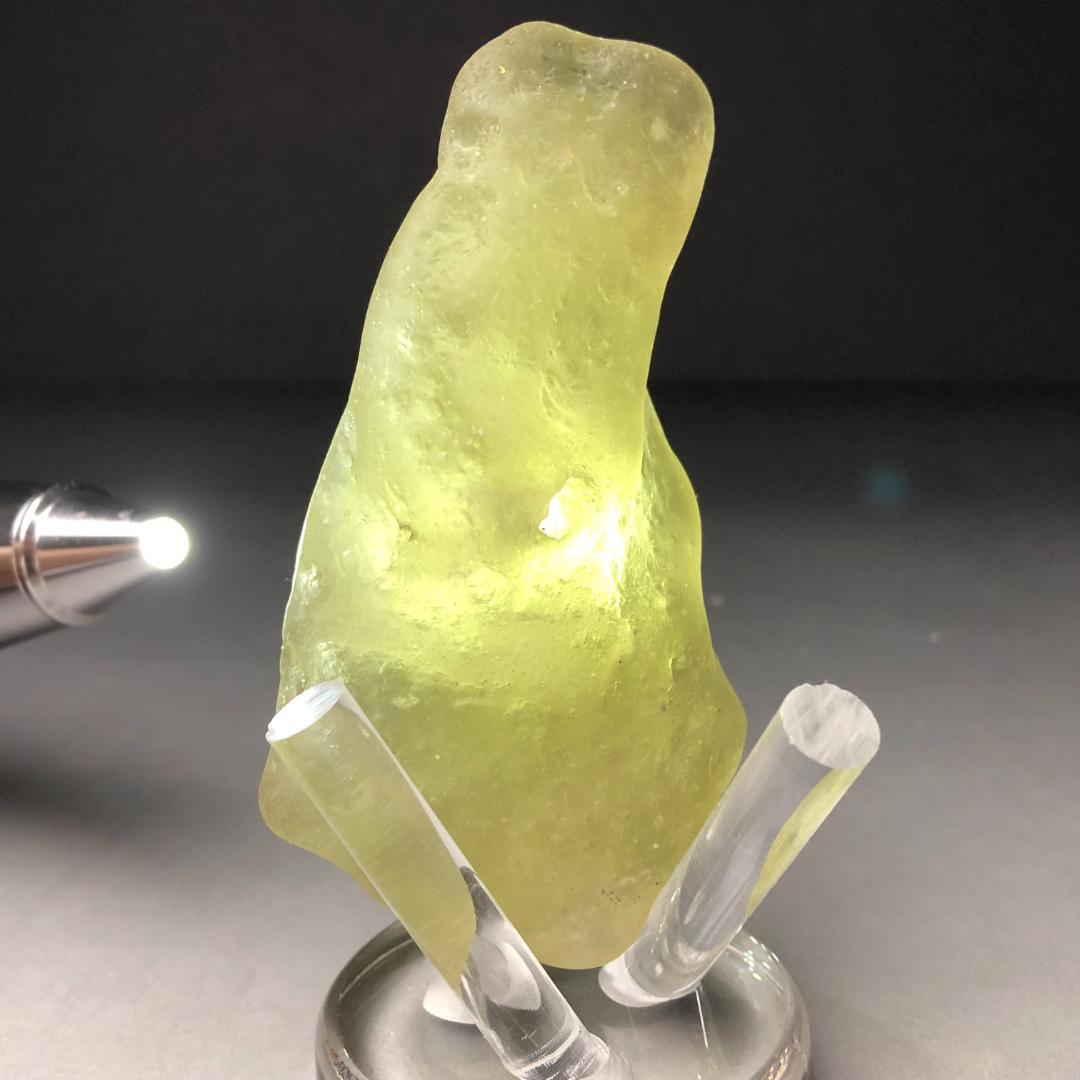 リビアンデザートグラス・リビアングラス 隕石　重さ103g