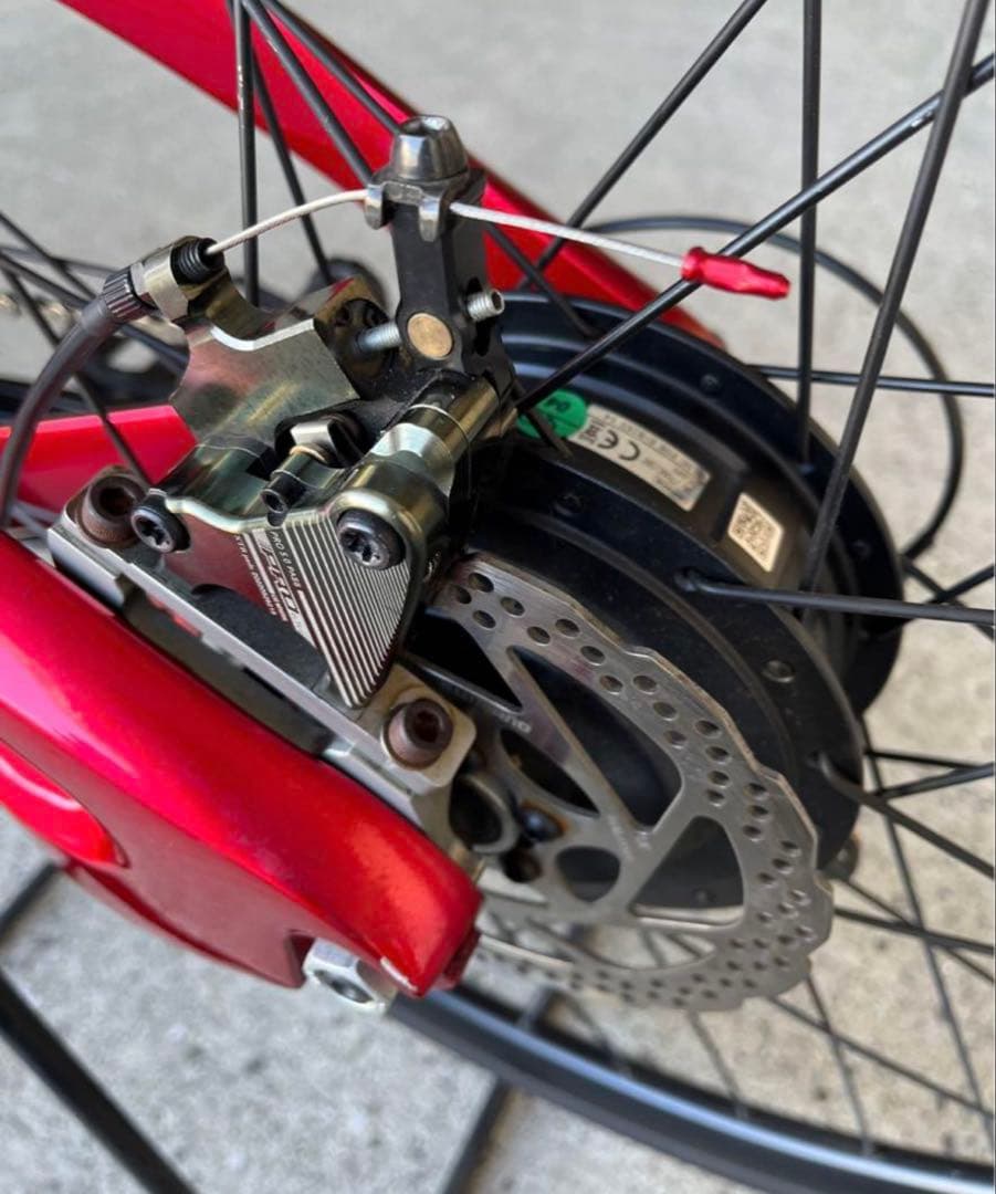 【送料込み】カーボン 電動アシスト自転車