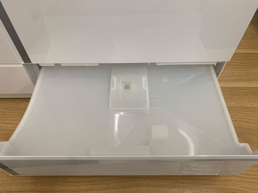 ハイブリッド方式除湿機 パナソニック 衣類乾燥除湿機 F-YHX90B-W 美品