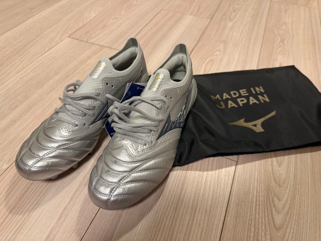 s*様 【24.5cm】Mizuno モレリアNEO 4 β