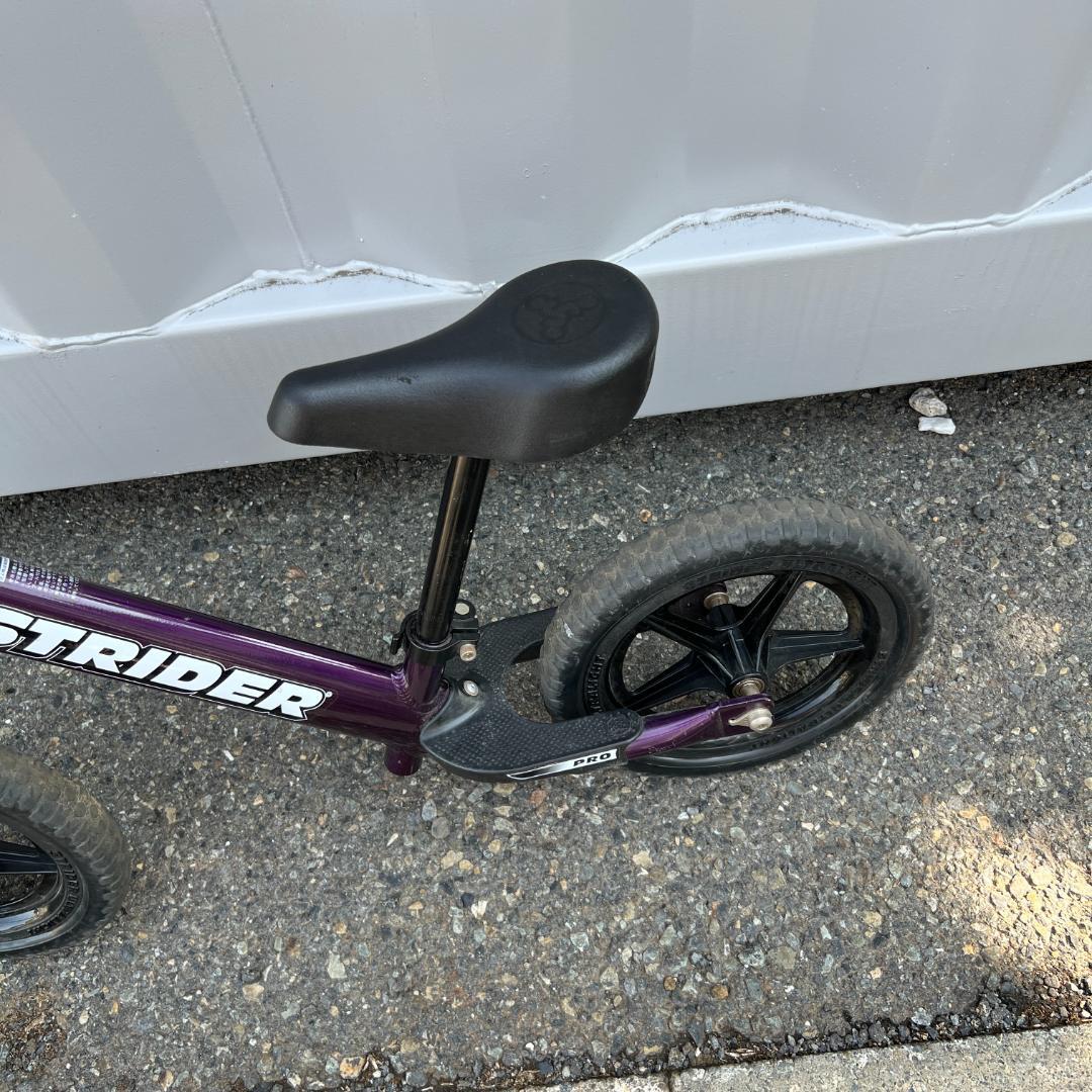 STRIDER 12 pro ストライダープロ バランスバイク パープル