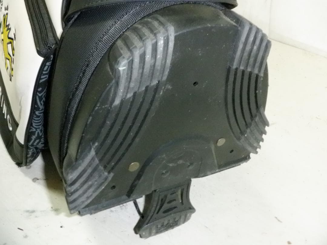 Keith Haring★キースへリング★完売品★9.0型★軽量★良品★スタンド