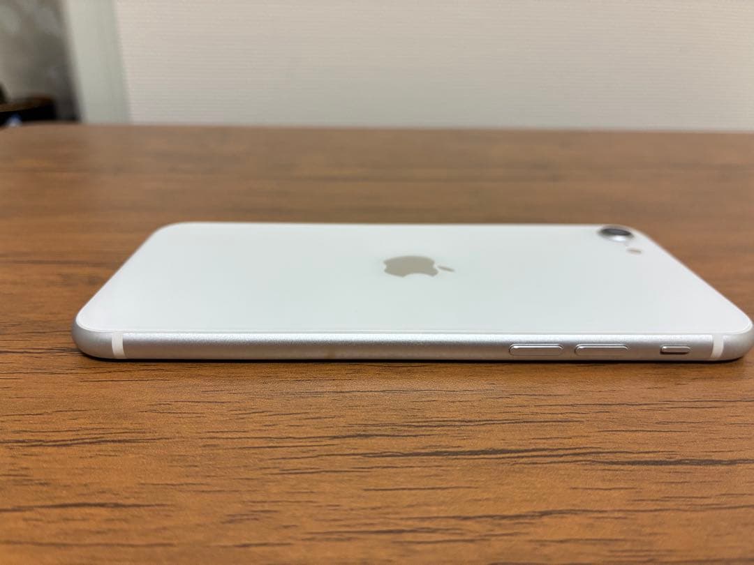 iPhone SE第2世代128GB