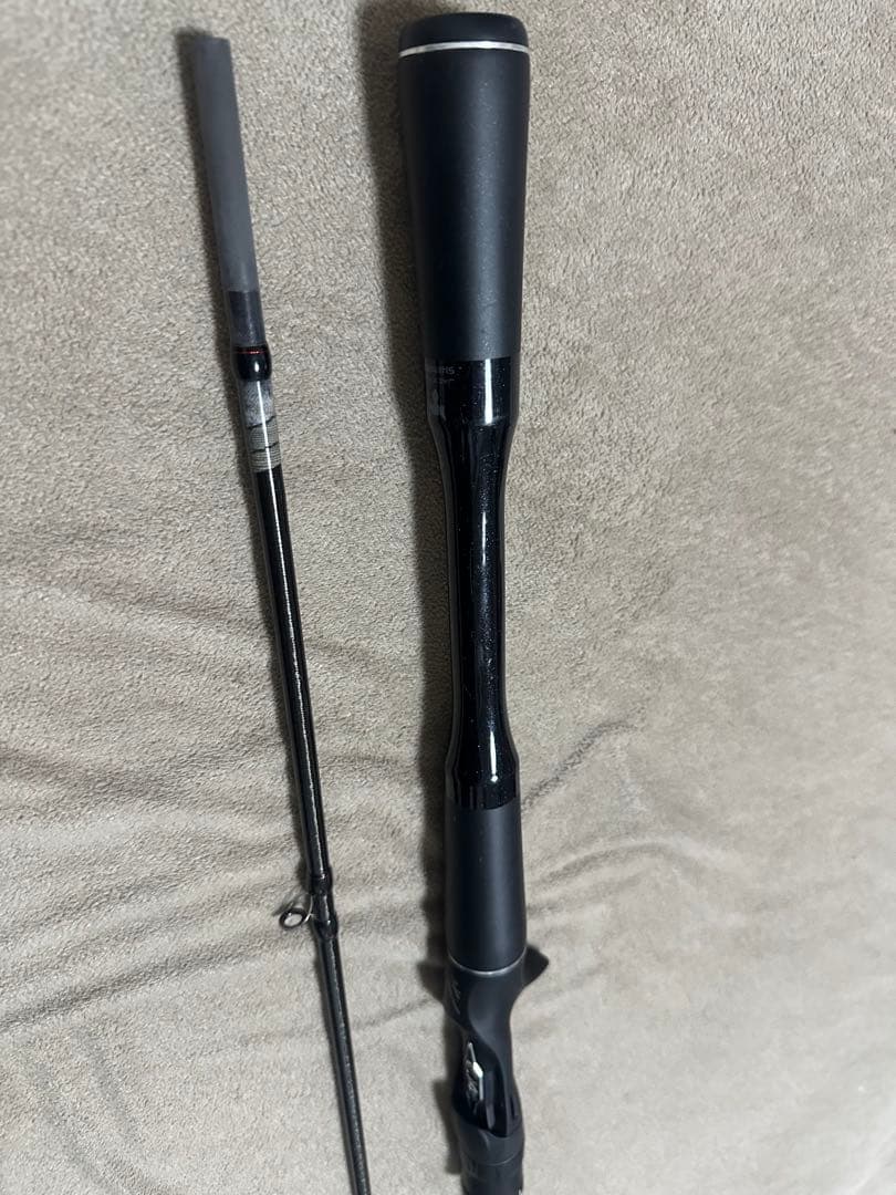 18ポイズンアドレナ　1610m-2 2ピース　シマノ　ロッド　グロリアス