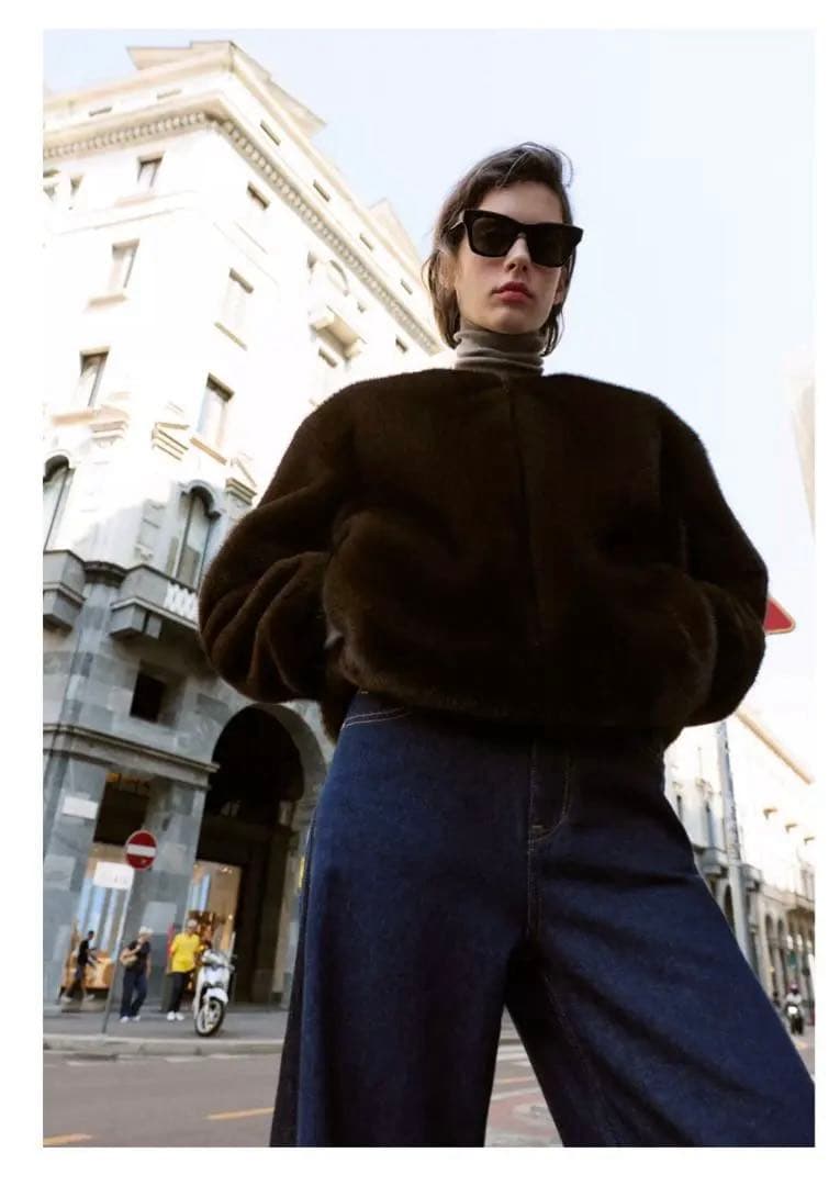 ZARAフェイクファーボンバージャケット　M