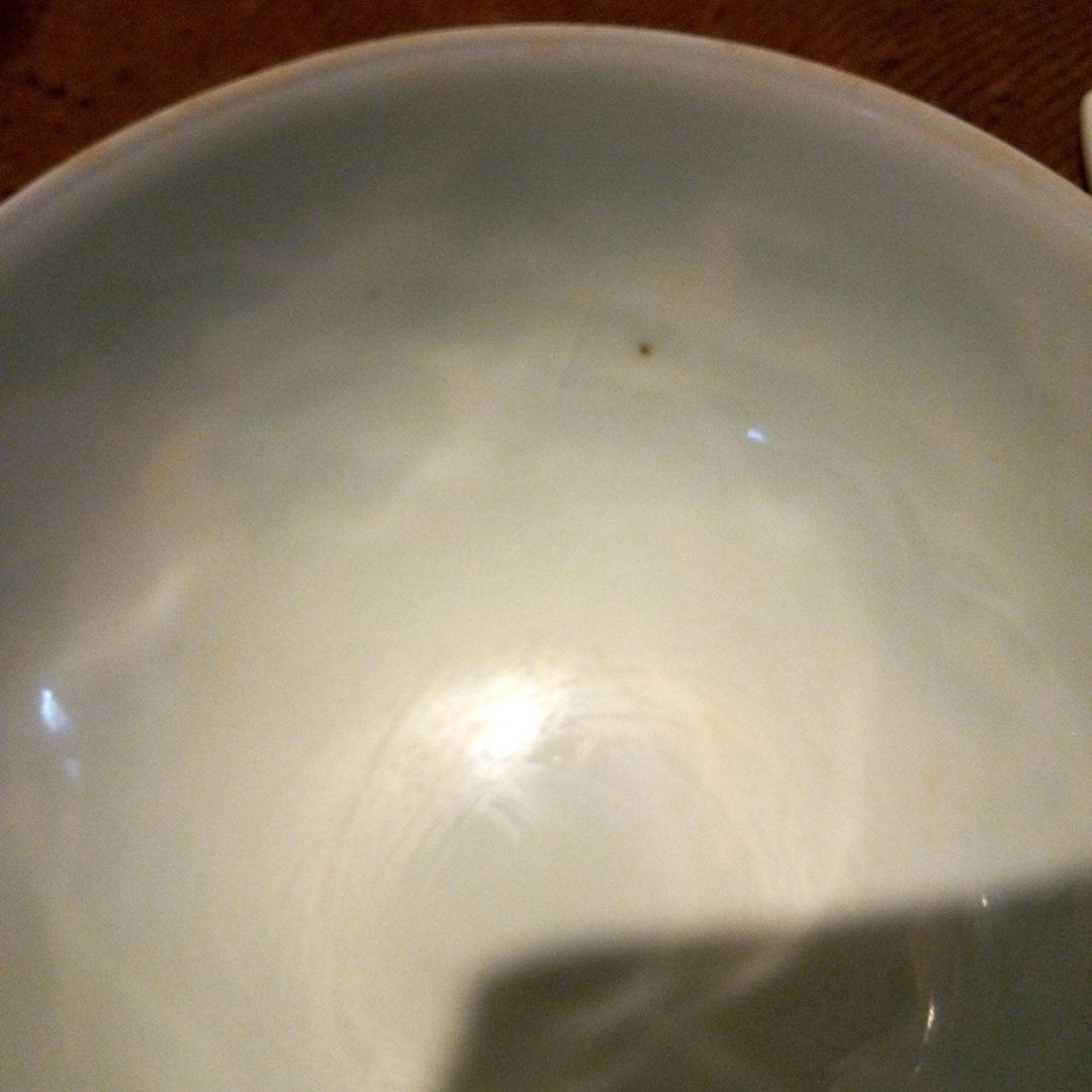 中国陶磁器　明宣徳　緑色と白色のボウル