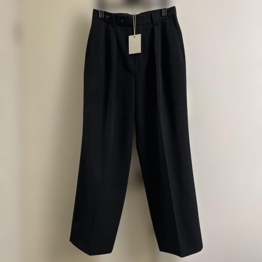 パンツ VINTAGE SOFT GABARDINE TUCKED TROUSERS