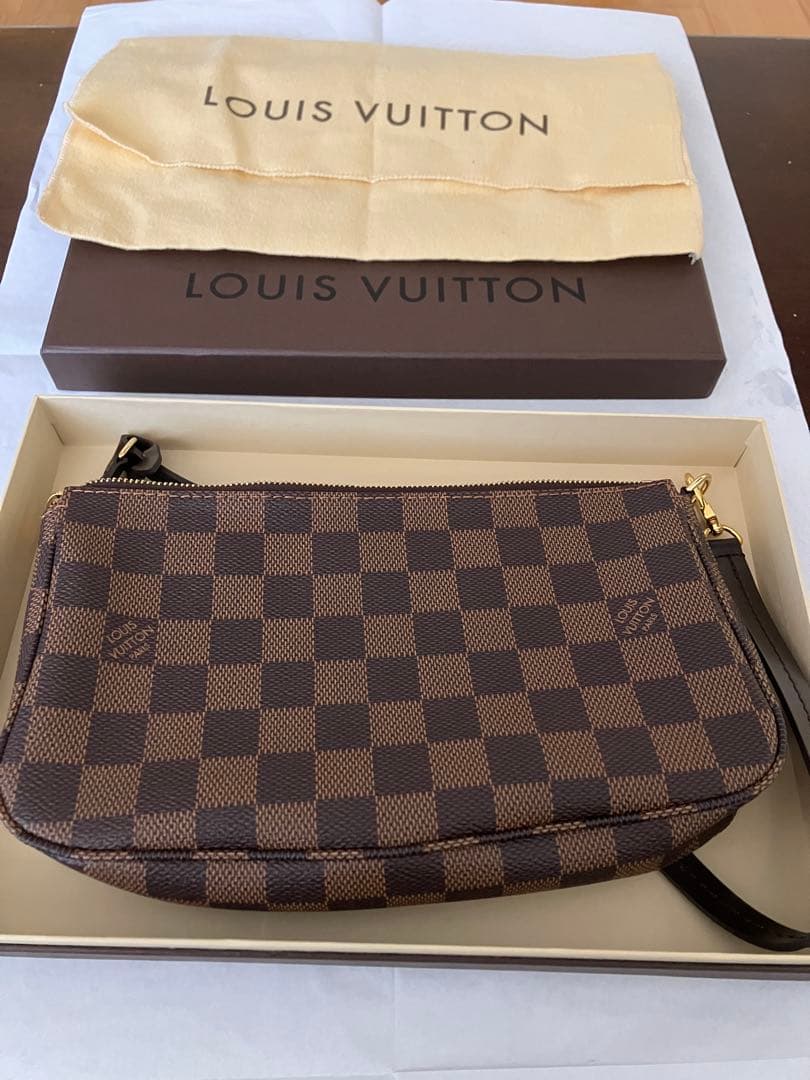 LOUIS VUITTON ダミエショルダーバッグ