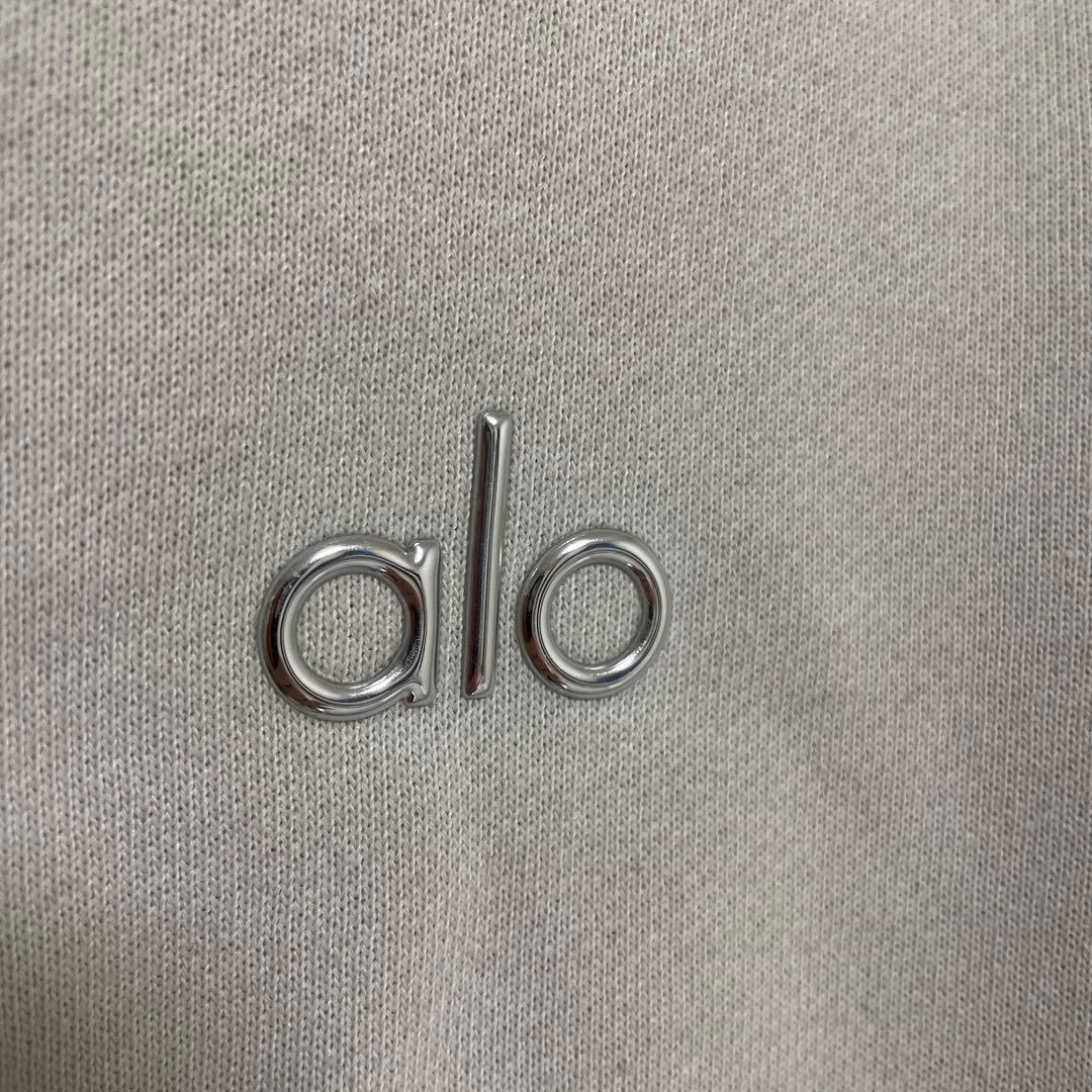 alo Accolade クルーネック プルオーバー