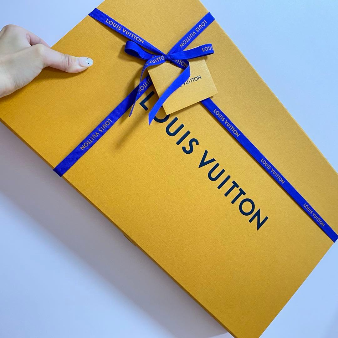 Louis Vuitton マフラー レイキャビック pinkbeige