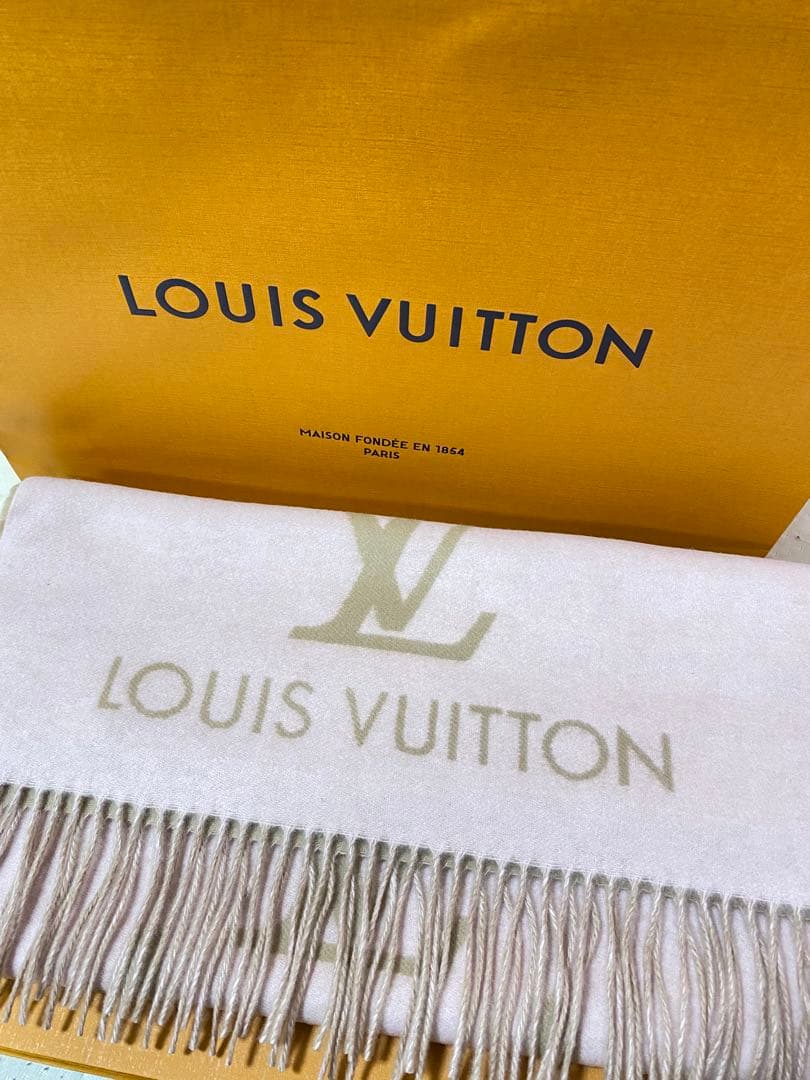 Louis Vuitton マフラー レイキャビック pinkbeige