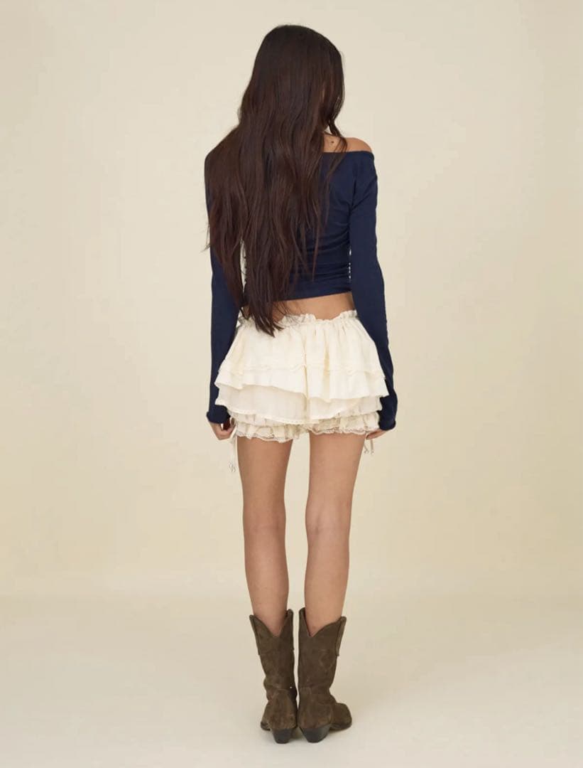 【GLOWNY】SCALLOPED LACE MINI SKORT グロウ二ー
