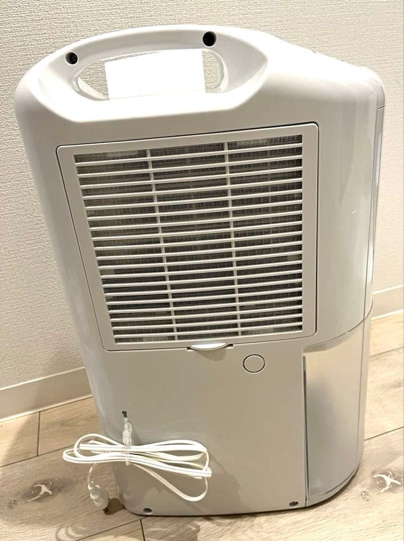 【極美品】コロナ 除湿機 CD-P63A2(ホワイト) 日本生産製