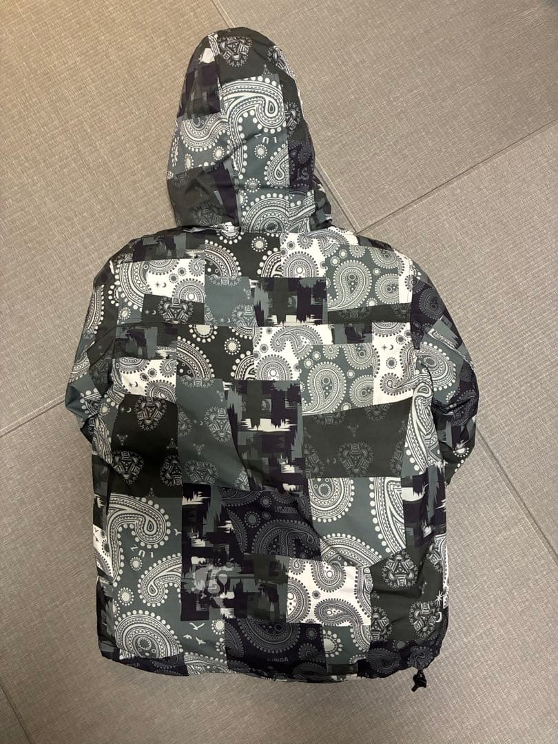 値下げ！　ルースイソンブラ迷彩ペイズリー柄 ハーフコート