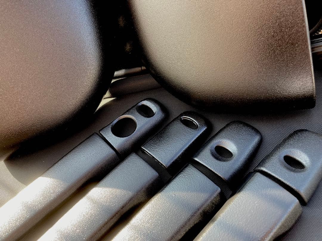 デリカd5後期ドアハンドルカバー，ドアミラーカバー本物ラプター塗装