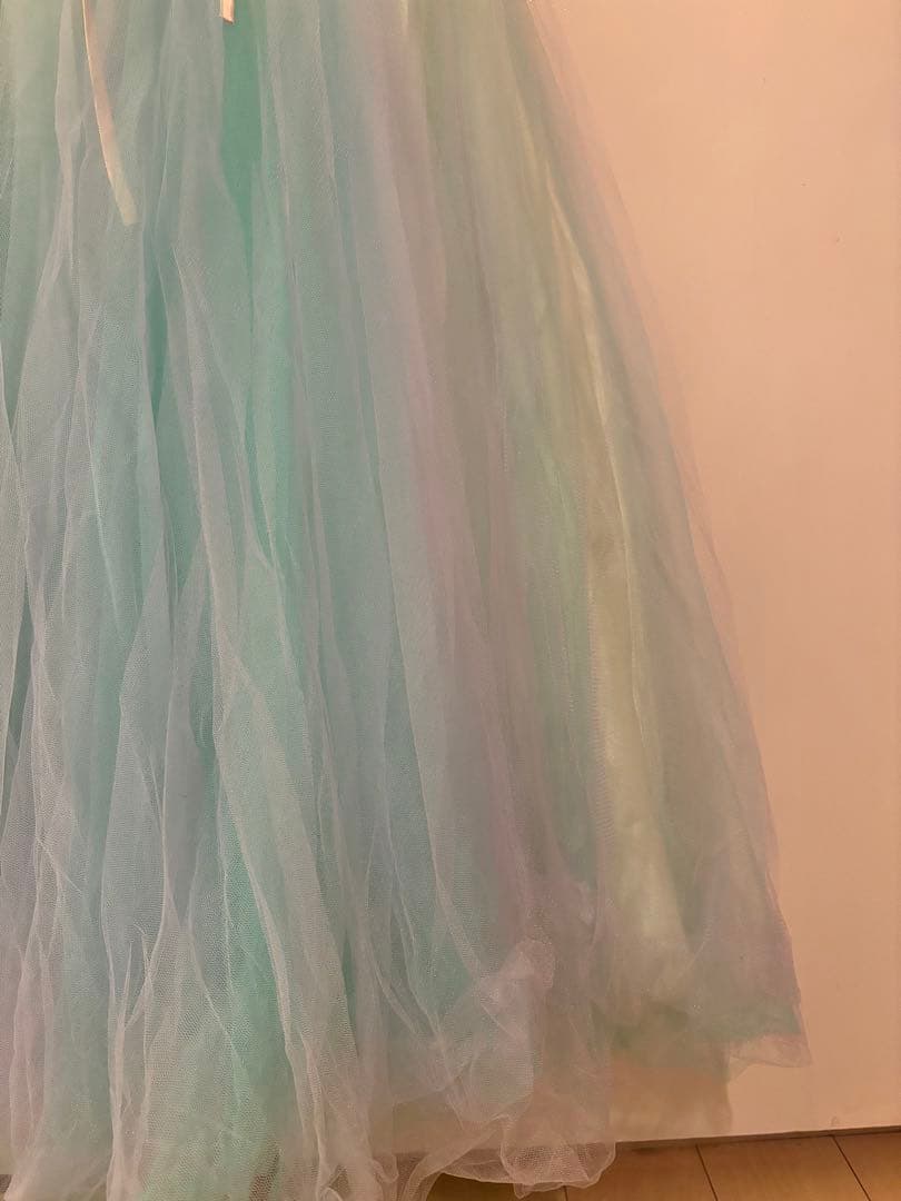 ビジューつき　カラーロングドレス