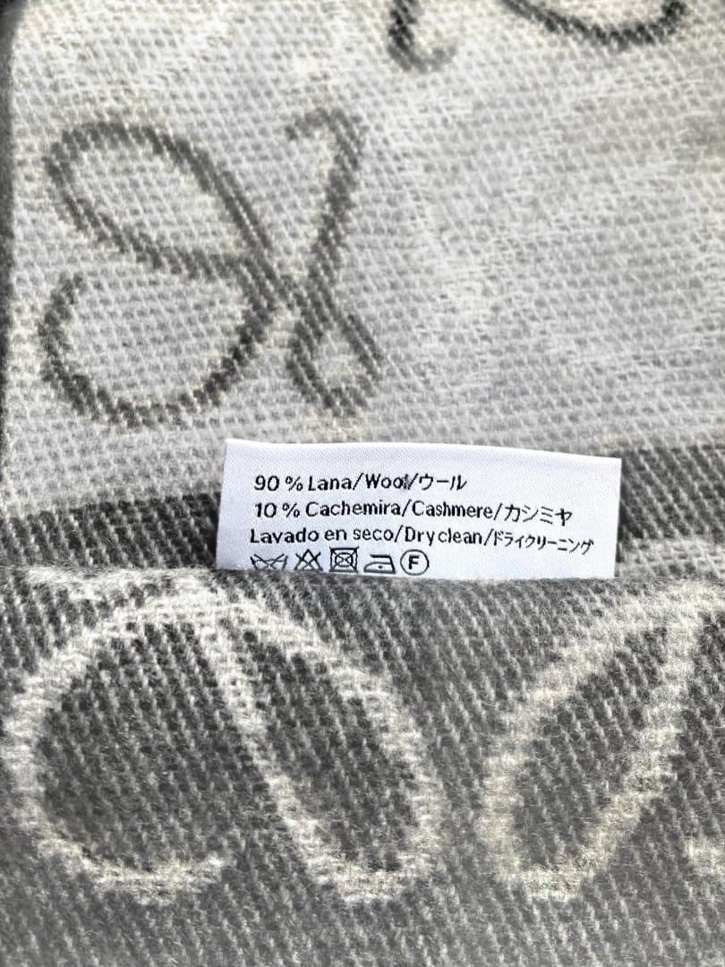 LOEWE ロエベ アナグラムマフラー