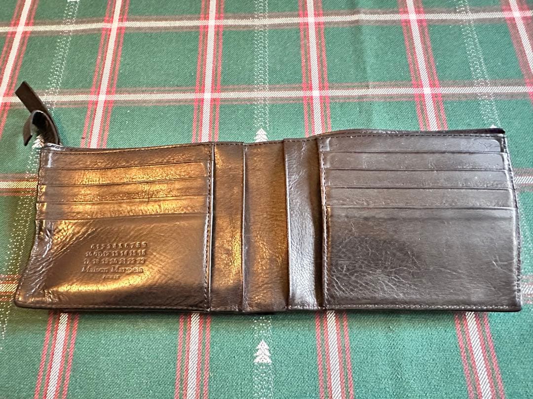 メゾンマルジェラ　二つ折り財布　シボ革　S55UI0288