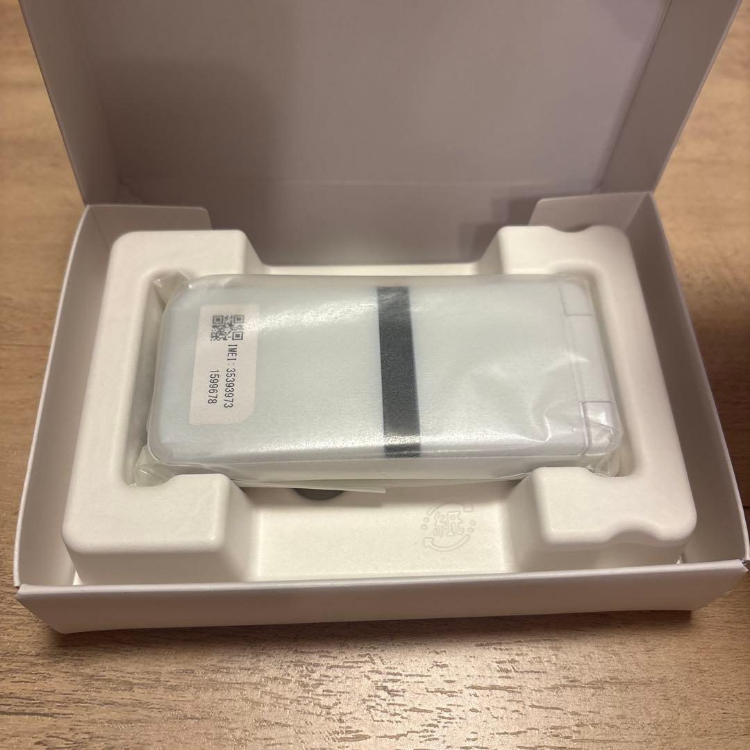 新品 docomo DIGNO KY-42C ホワイト