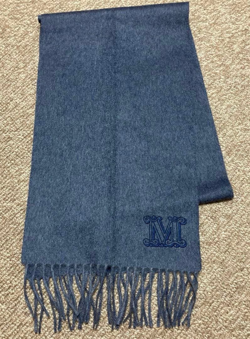 マックスマーラダークブルー マフラー Mロゴ刺繍
