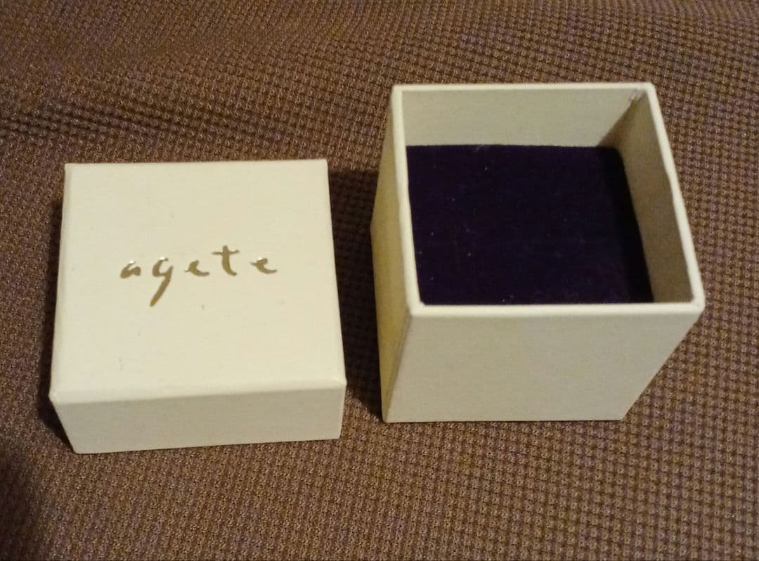 agete Dreamy Dreamy K10 チェーンリング オパール