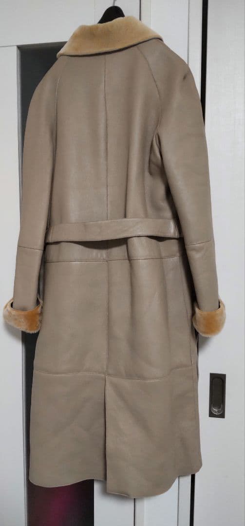 美品　BALLY　ラムスキン　ムートンコート　バリージャパン　ML　38