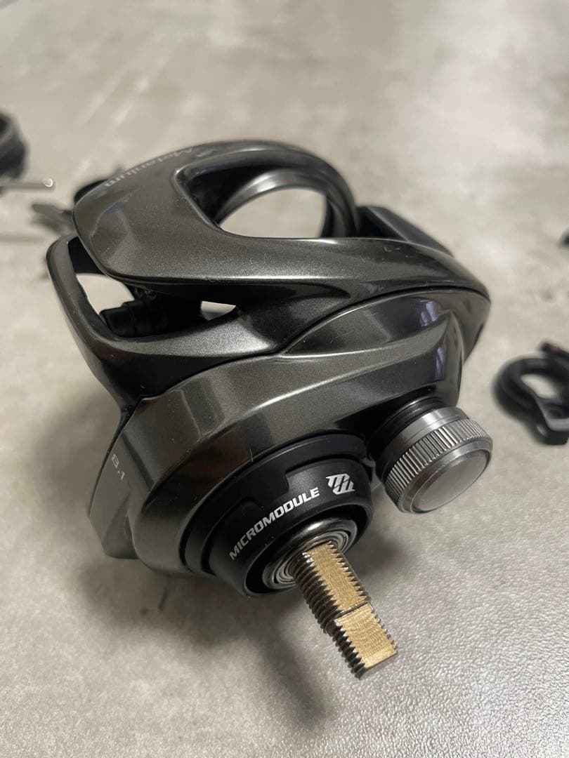 Shimano nium ベイトリール