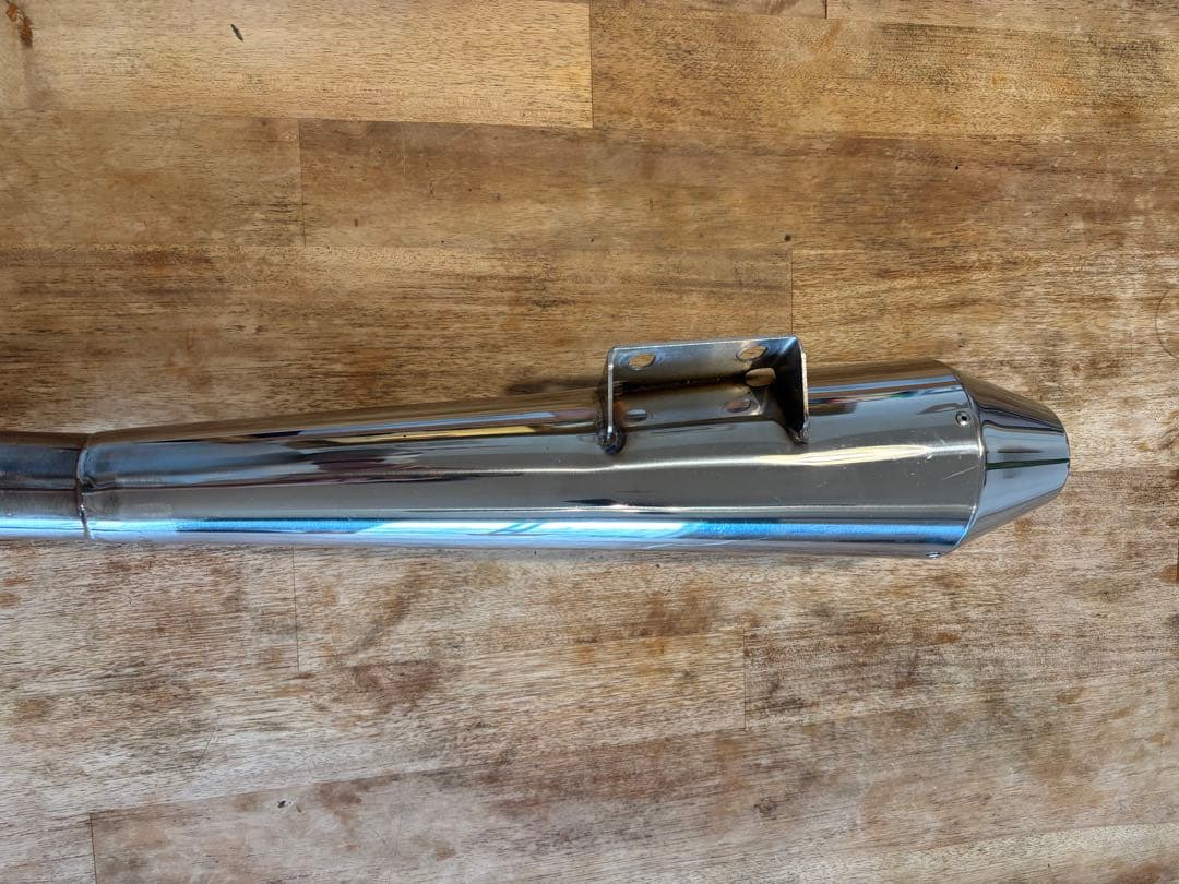 SR400 GOODS製 テーパードコーン スリップオンマフラー クランプ付