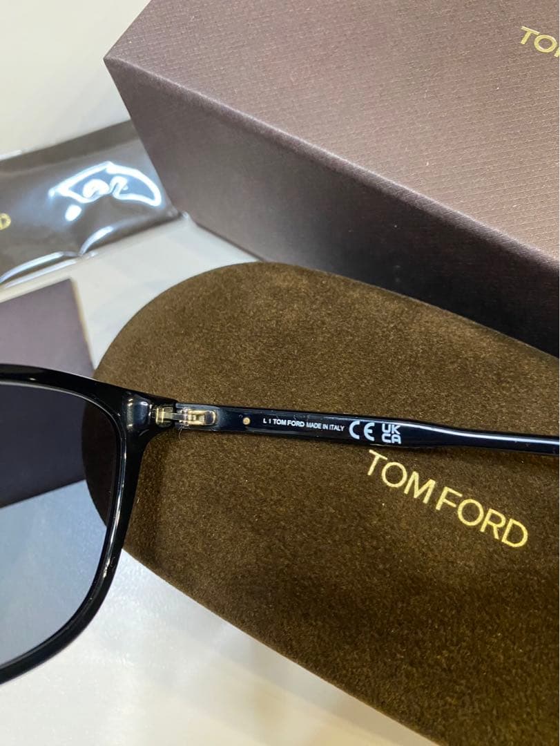 Tom Ford 偏光レンズ　サングラス　新品！