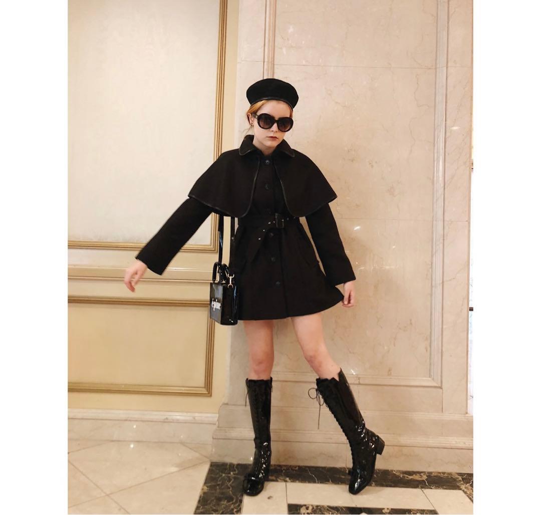 未使用　epine ケープコート　ブラック