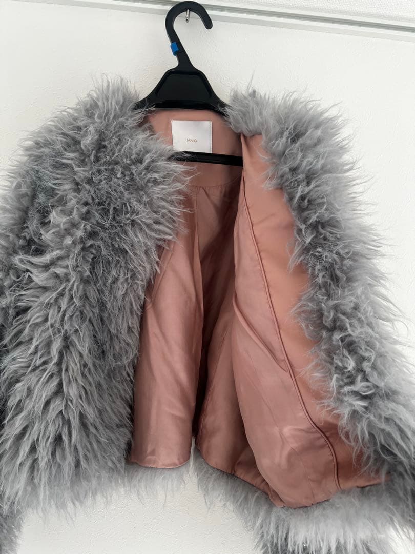 タイムセール　Mango ファージャケット　未使用品