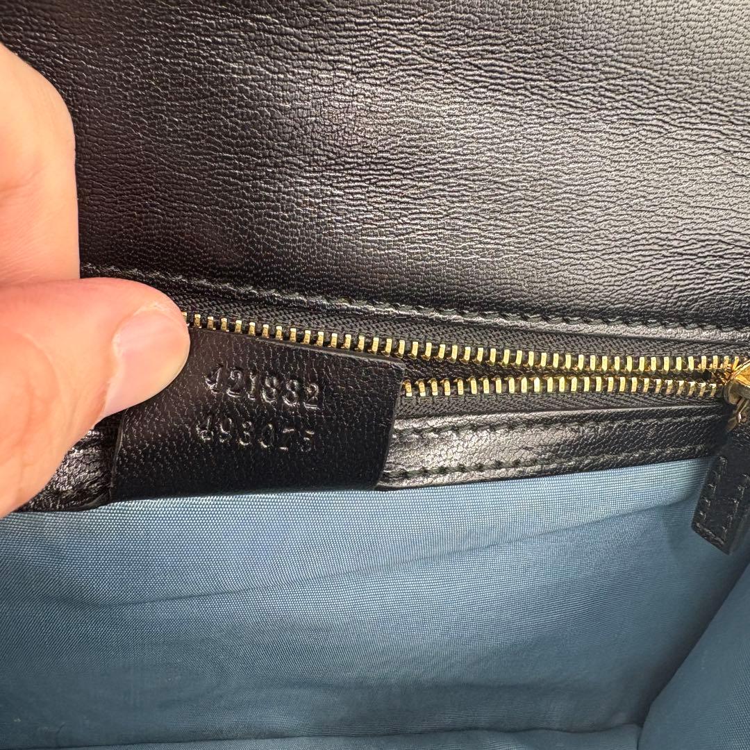 GUCCI グッチ シルヴィ スモール ショルダーバッグ 421882