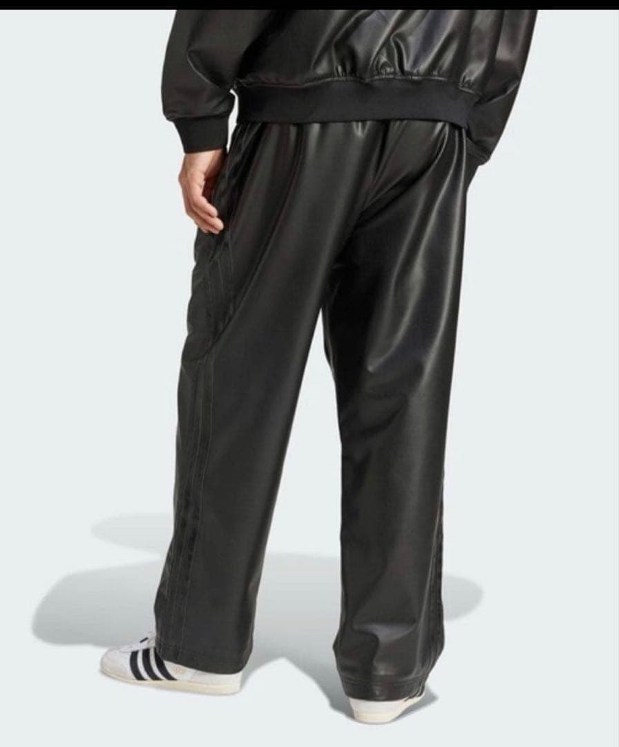 adidas Originals プレミアム トラックパンツ フェイクレザーXL