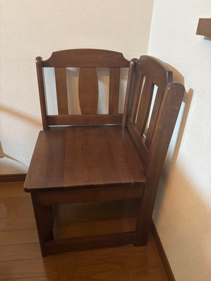 ダイニングチェア　４点セット